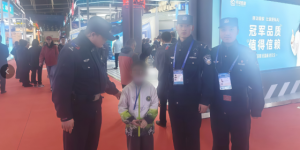 有力度更有温度！冰城公安护航哈洽暖人心