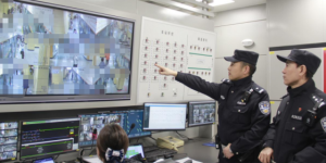 亮剑护平安 冰城公安筑牢冰雪季安全防线